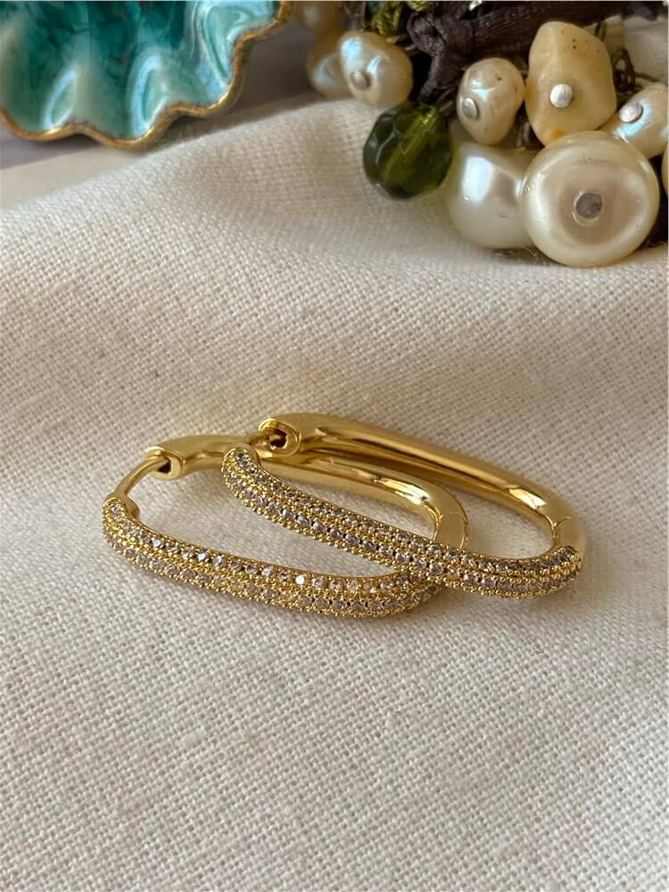 VIP 14K Taşlı Oval Küpe