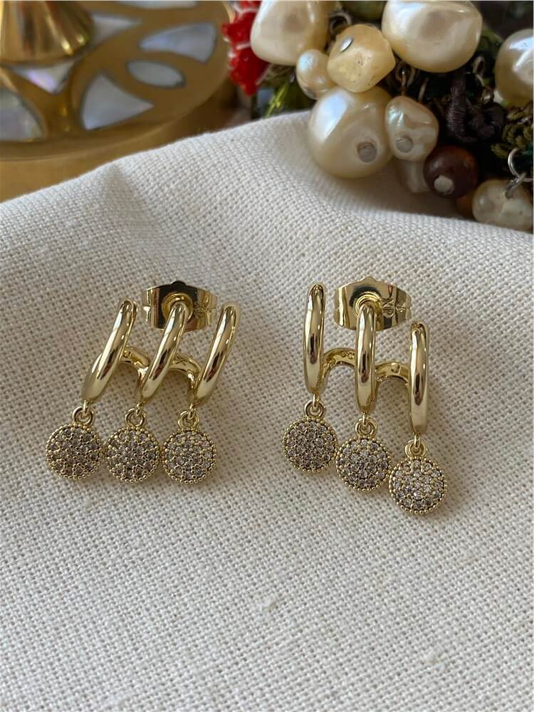 VIP 14K Taşlı Pul Sallantılı Kaburga Küpe