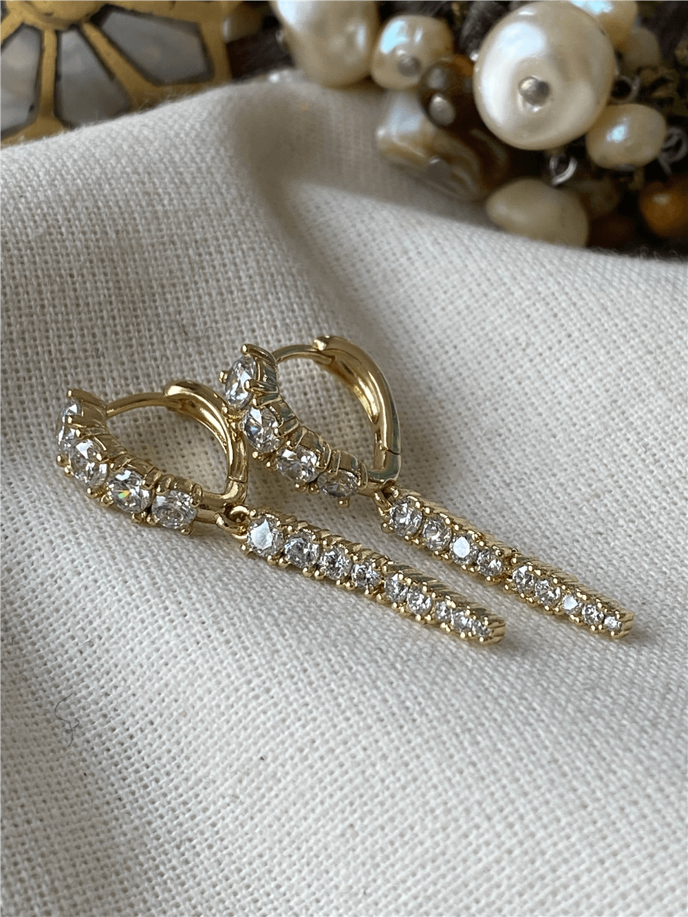 VIP 14K Taşlı Sarkıt Küpe