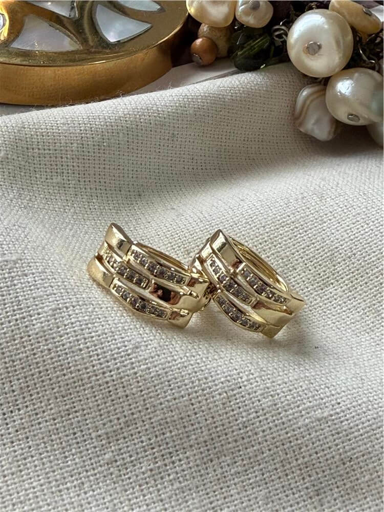 VIP 14K Taşlı Zincir Model Halka Küpe