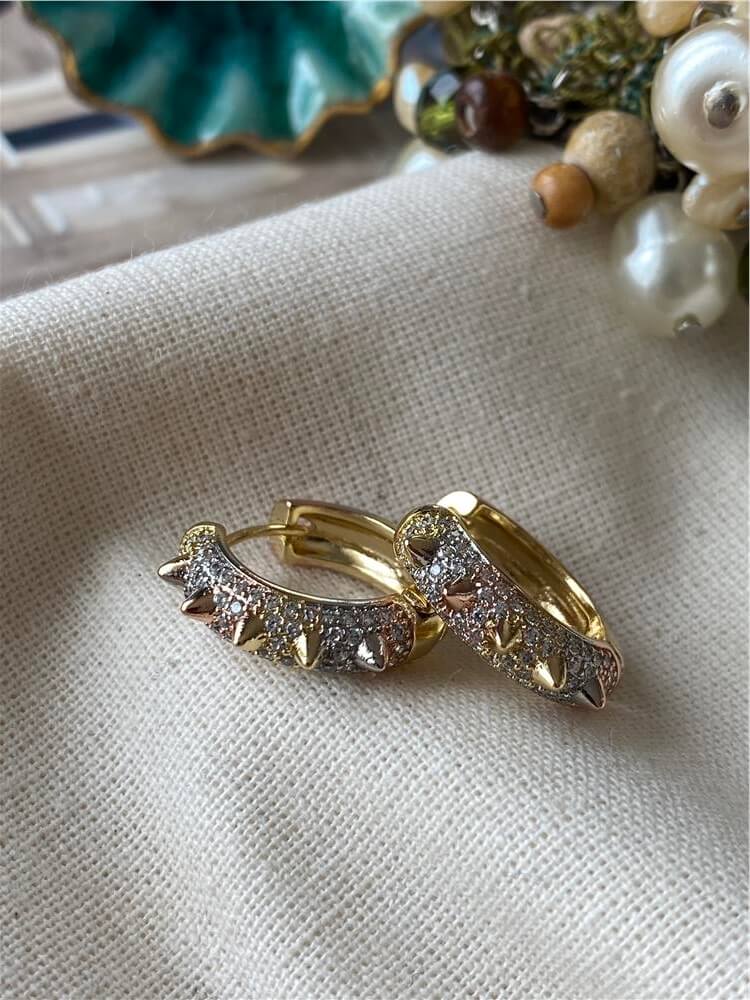 VIP 14K Tricolor Thorn Küpe