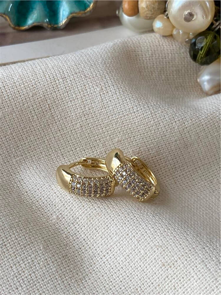 VIP 14K Yarı Taşlı Mini Halka Küpe