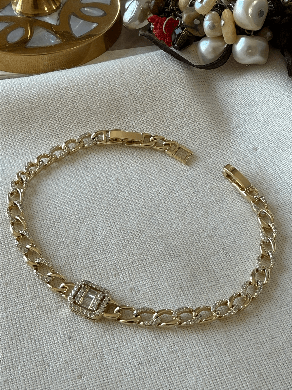 VIP 14K Zen Model Taşlı Zincir Bileklik