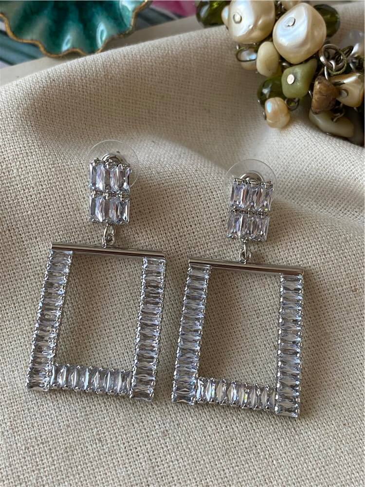 VIP Dikdörtgen Baget Küpe