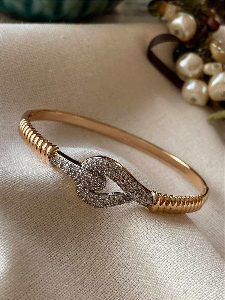 VIP Geçmeli Kordon Model Kelepçe