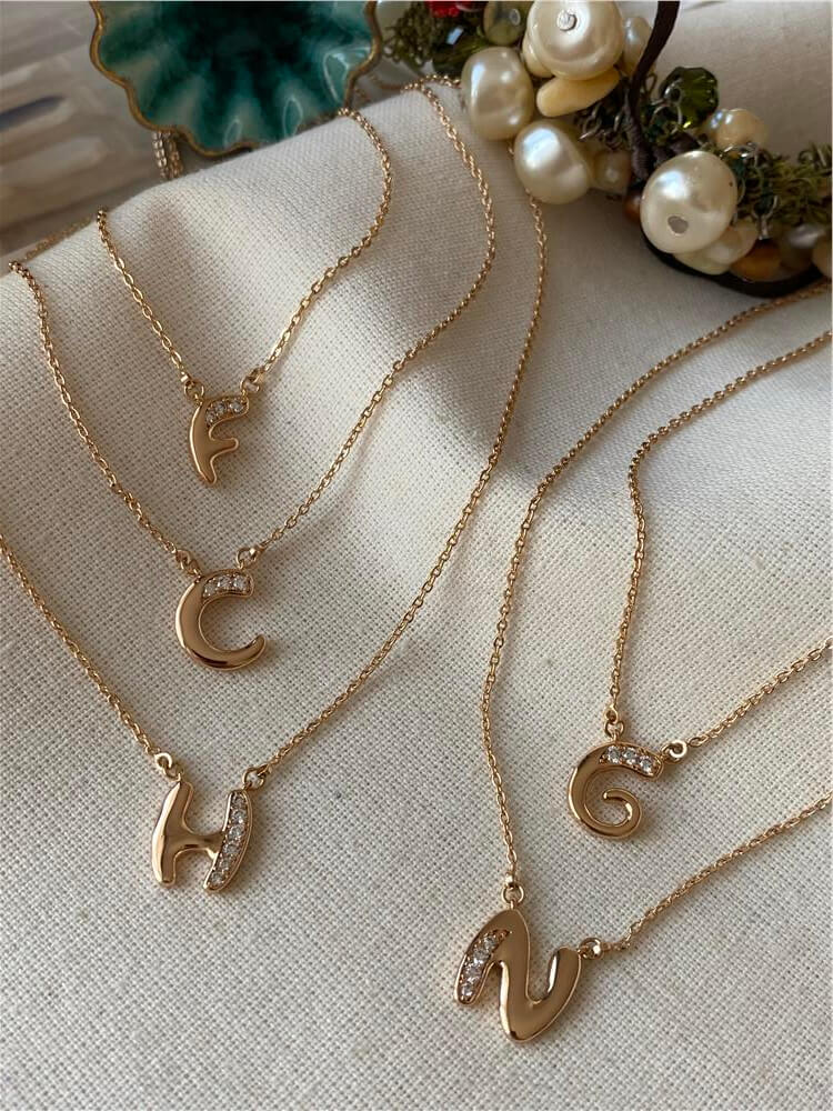 VIP Taşlı Harf Kolye