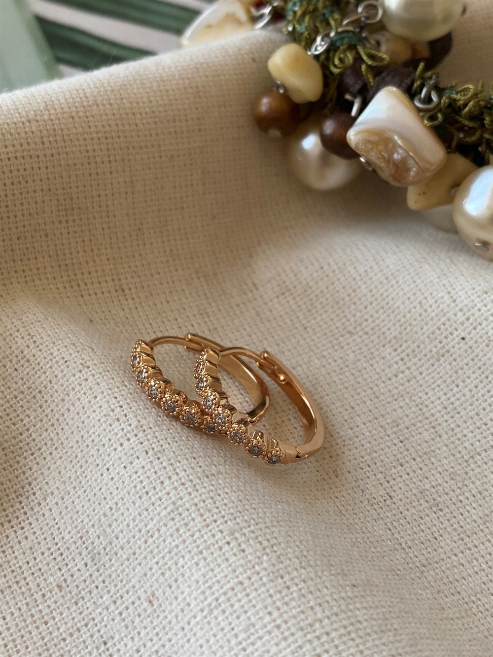 VIP Minimal Taşlı Halka Küpe