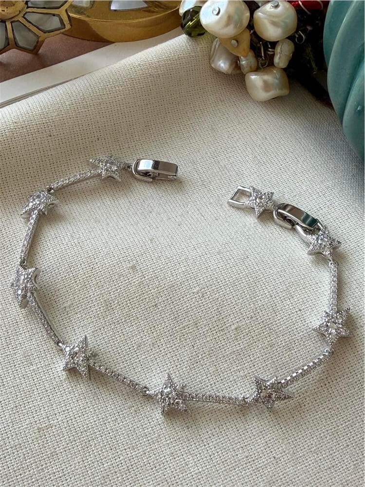 VIP Silver Taşlı Yıldızlar Bileklik