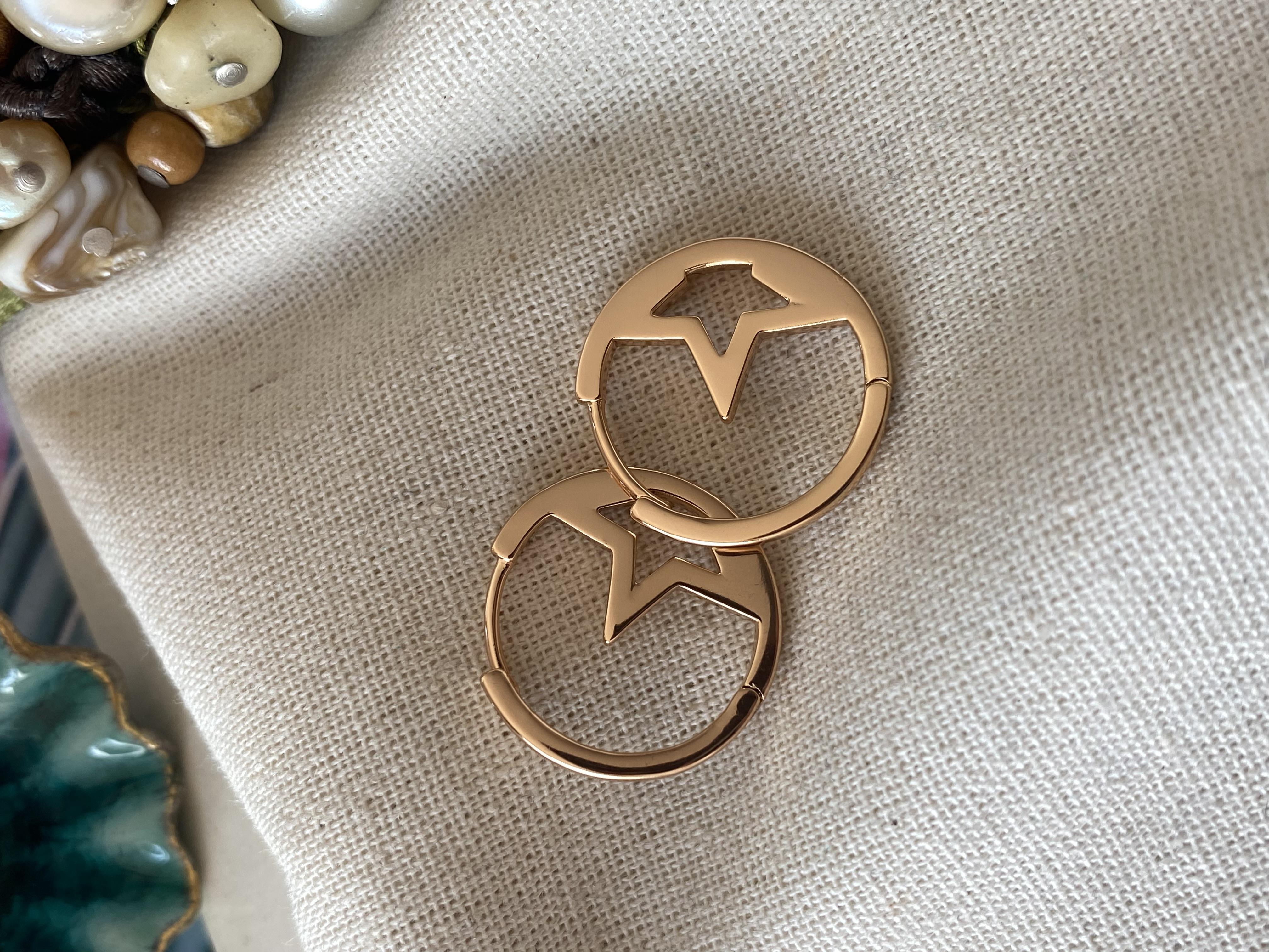 VIP Star-in-circle Küpe
