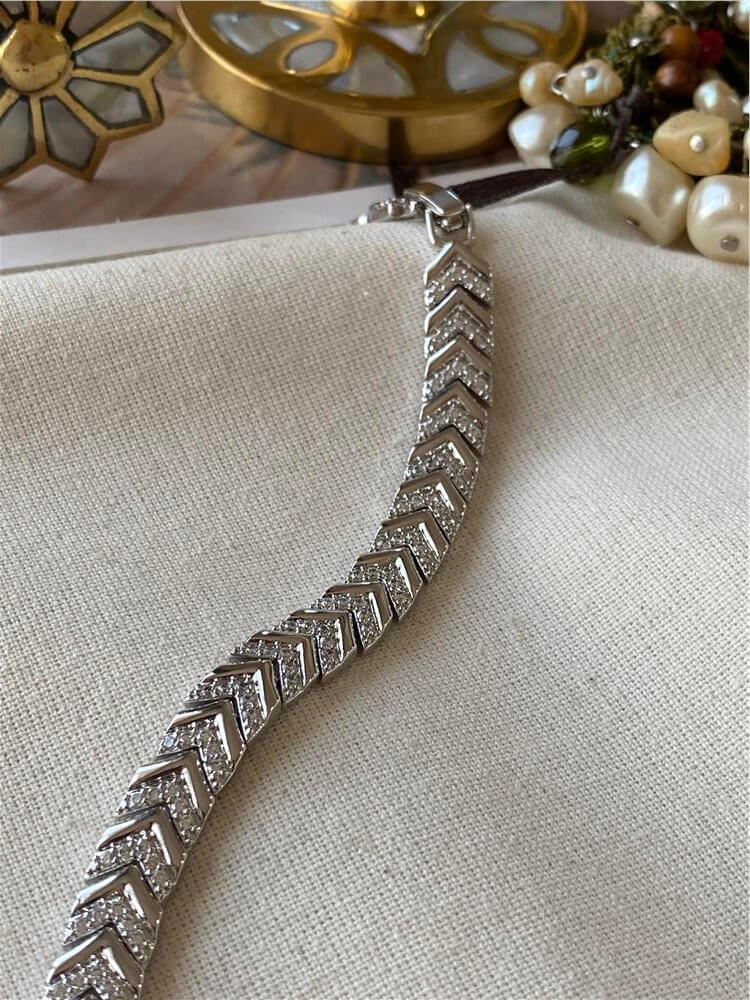 VIP Taşlı Silver Arrow Model Bileklik