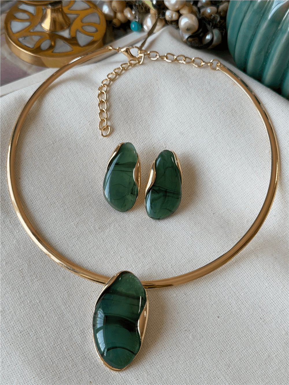 Yeşil Renkli Choker Kolye ve Küpe Seti