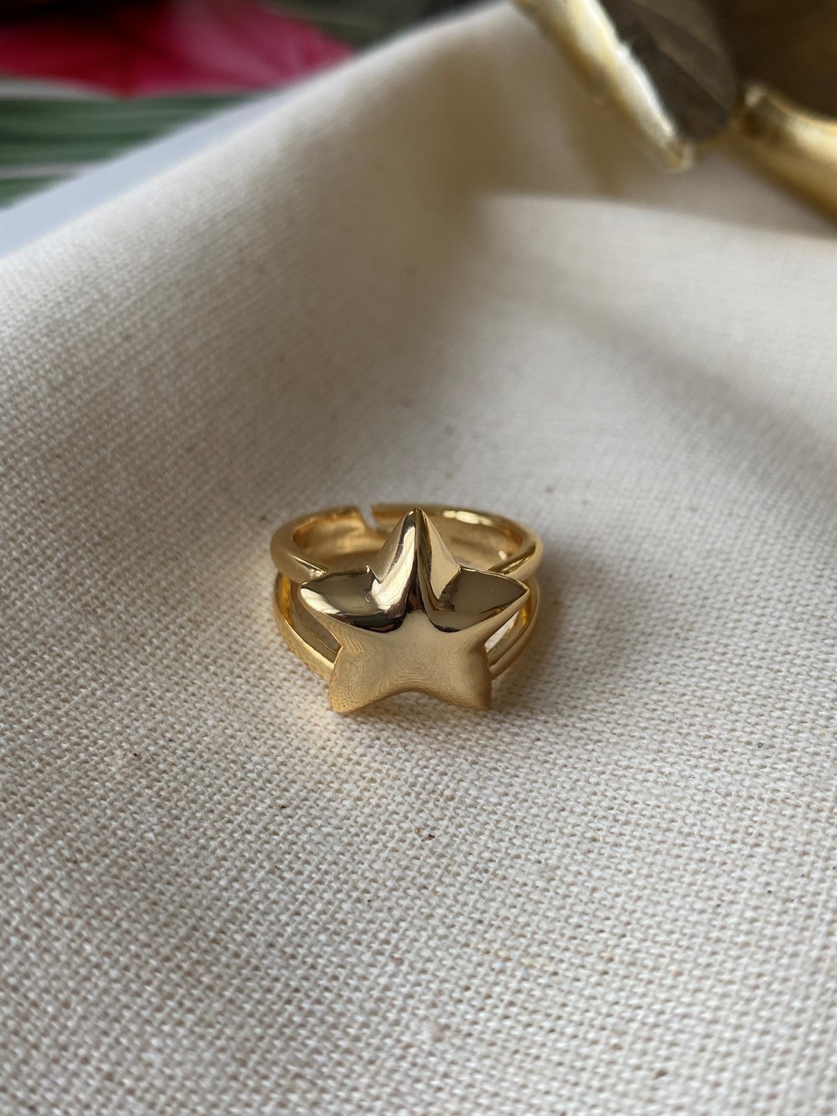 Yıldız Bombe Yüzük