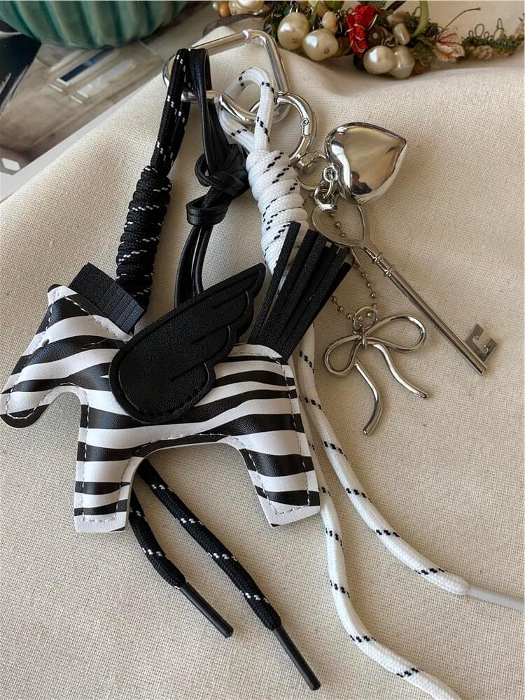 Zebra Çanta Charmı