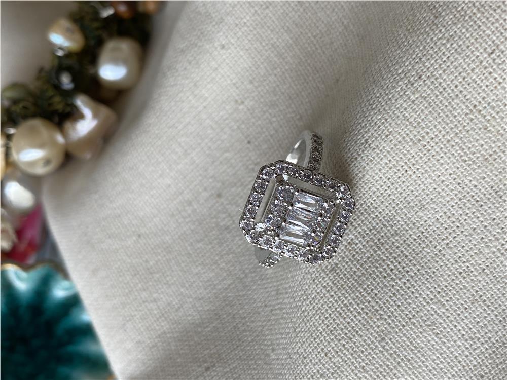 Zen Diamond Yüzük