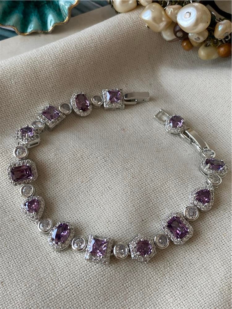 Zirconium Mor Figürler Bileklik