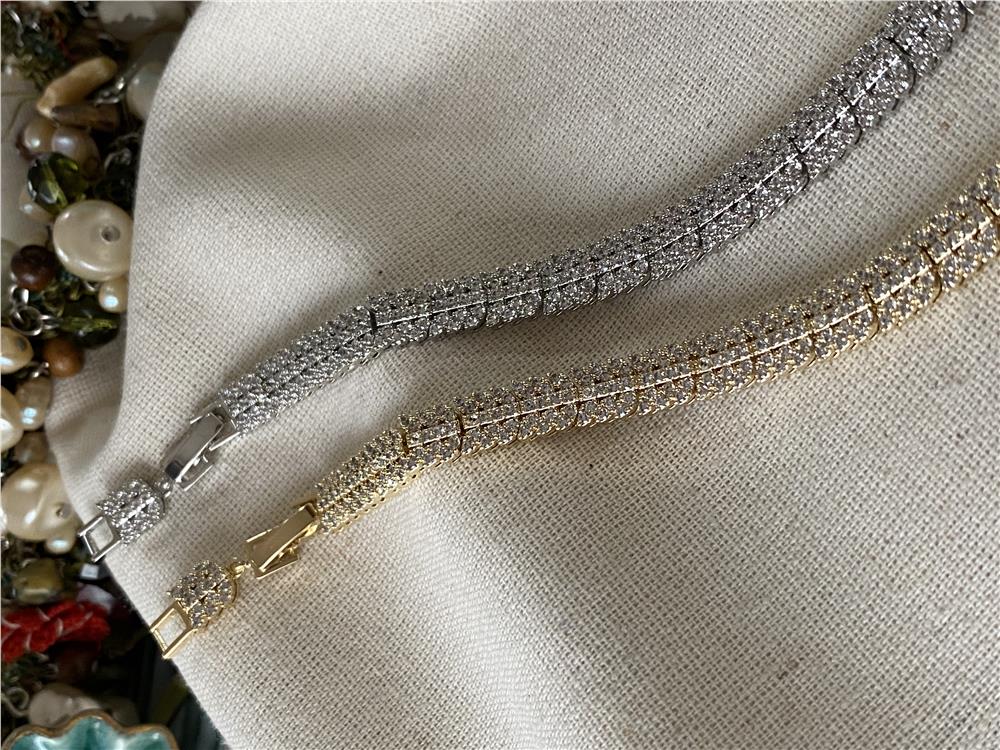 Zirconium Parlak Taşlı Bileklik