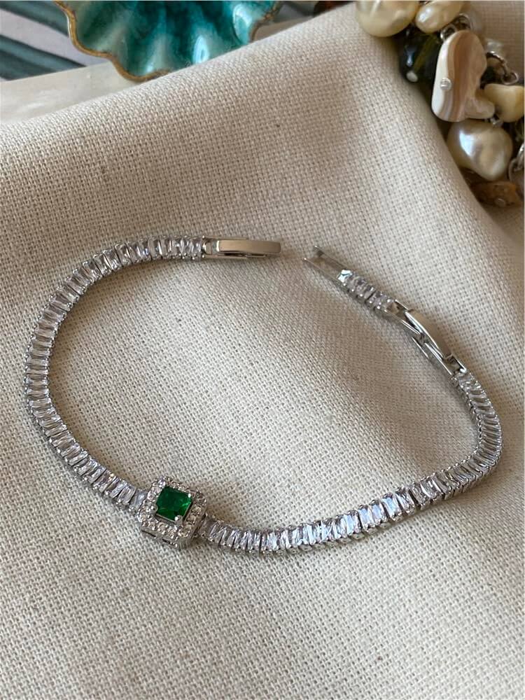 Zirconium Yeşil Kare Taşlı Bileklik