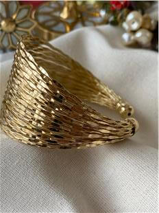 14K Desenli Bombe Kelepçe