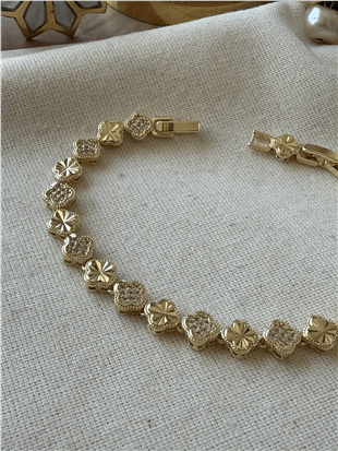 14K Taşlı Desenli Mini Cleef Bileklik