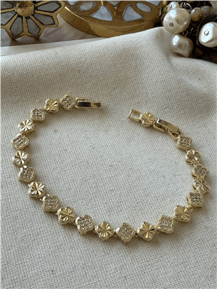 14K Taşlı Desenli Mini Cleef Bileklik