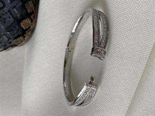 Baget Taşlı Fiyonk Kelepçe