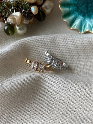 Baget Taşlı Kıkırdak Küpe