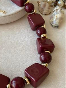 Bordo Topçuklu Vintage Kolye