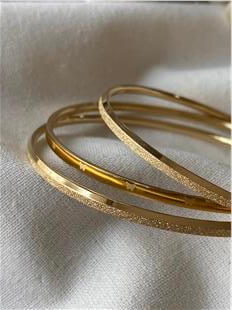 Çelik 21,5 cm Simli Kelebek Desenli Bilezik Seti