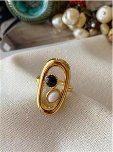 Çelik Ayarlanabilir Siyah Beyaz Taşlı Oval Yüzük