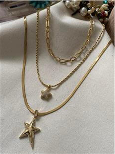 Çelik Bombe Yıldız Charmlı Çoklu Kolye