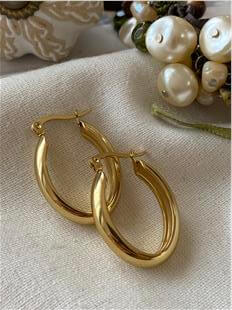 Çelik Bombeli Oval Küpe