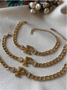 Çelik Büyük Harf Bileklik