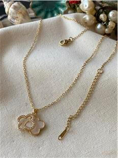 Çelik Çift Sallantılı Sedefli Cleef Kolye