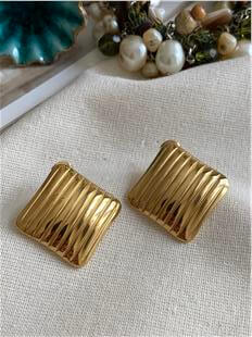 Çelik Çizgili Kare Küpe