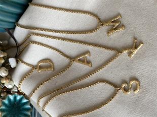 Çelik Geçme Zincirli Çizgi Harf Kolye