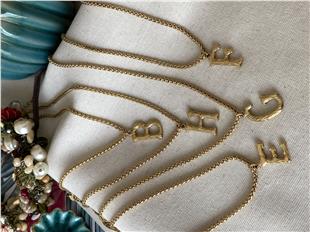 Çelik Geçme Zincirli Çizgi Harf Kolye