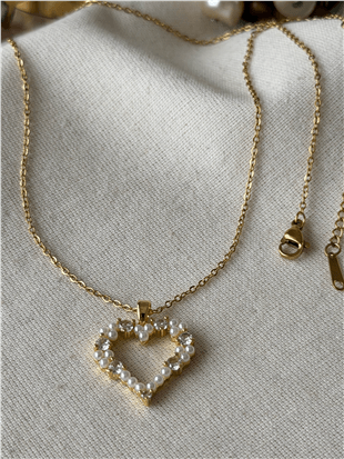 Çelik İncili Taşlı Kalp Kolye