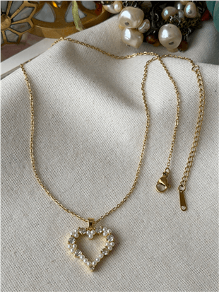 Çelik İncili Taşlı Kalp Kolye