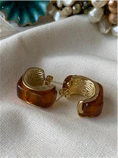 Çelik Kahverengi Kare Model Küpe