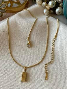 Çelik Külçe Altın Kolye