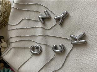 Çelik Mini Dorikalı Balon Harf Kolye