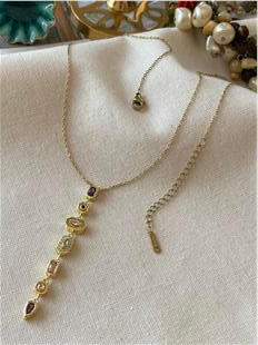 Çelik Mor Taşlı Gold Dekolte Kolye