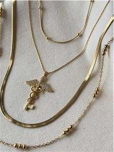 Çelik Sarmal Anahtar Charmlı Çoklu Kolye