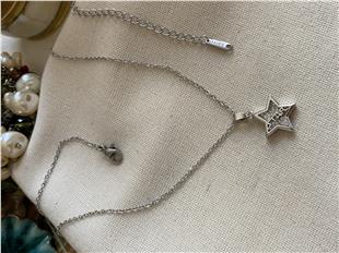 Çelik Star Yazılı İkili Charm Kolye