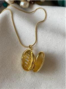 Çelik Taşlı Alya Kolye