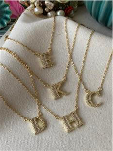 Çelik Taşlı Harf Kolye