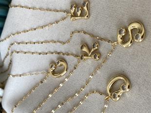 Çelik Taşlı Harf Kolye