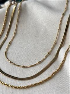 Çelik Üçlü Mini Dorikalı Zincir Kolye