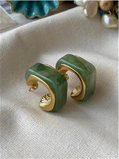 Çelik Yeşil Kare Model Küpe