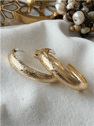 Desenli Yarım Halka Küpe